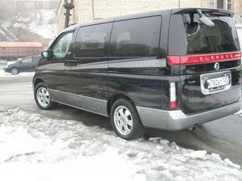 2002 Nissan Elgrand Pics