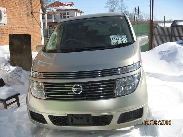 2003 Nissan Elgrand