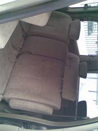 2003 Nissan Elgrand Photos