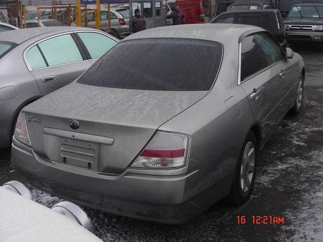 1999 Nissan Gloria