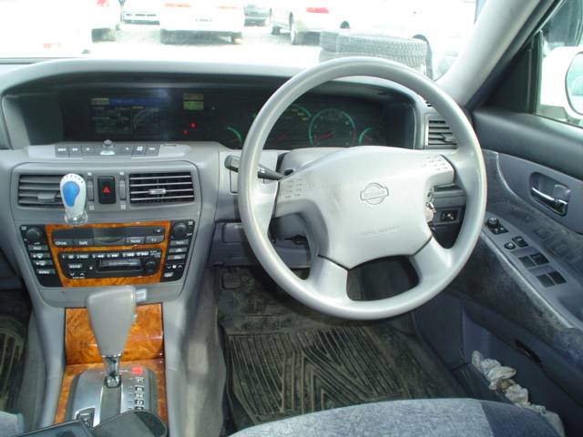 1999 Nissan Gloria