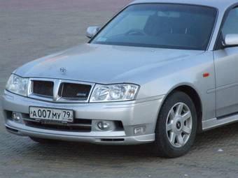 1999 Nissan Gloria Pictures