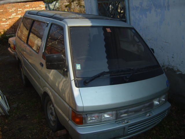 1990 Nissan Largo