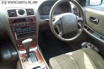 Nissan laurel 1996