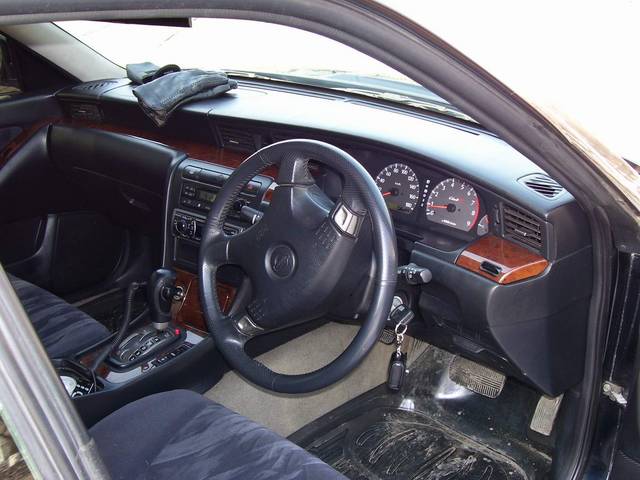 1998 Nissan Laurel