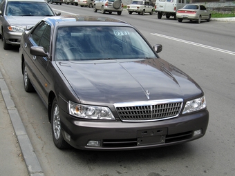 1999 Nissan Laurel