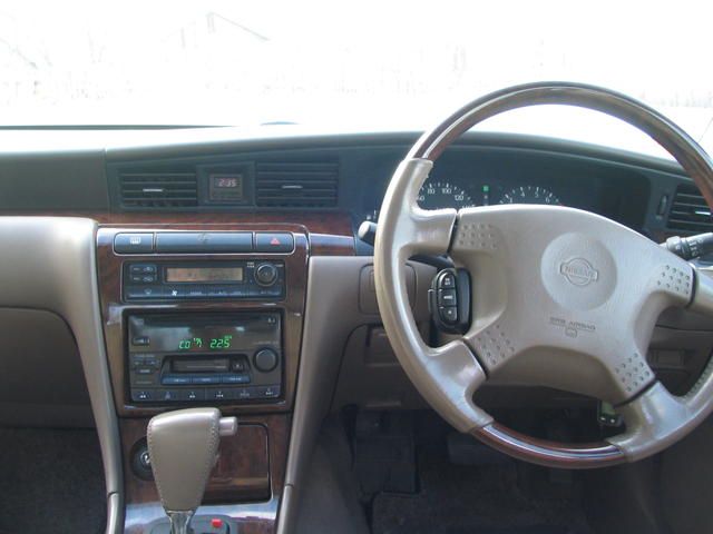 1999 Nissan Laurel