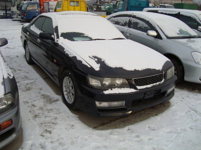 1999 Nissan Laurel specs