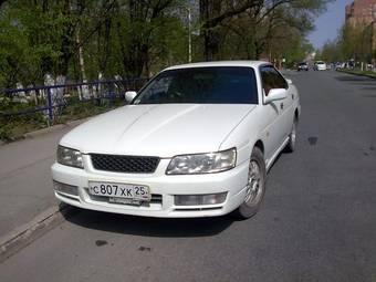 1999 Nissan Laurel Photos