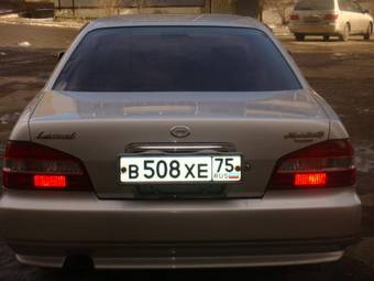 2000 Nissan Laurel Photos