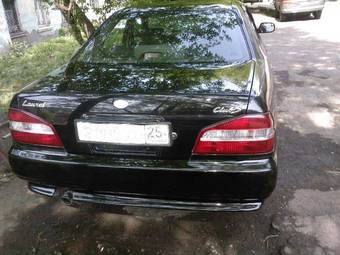 2000 Nissan Laurel Pictures