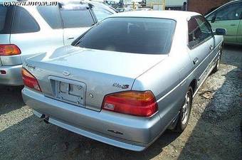 2002 Nissan Laurel Photos