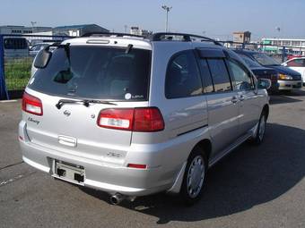 1999 Nissan Liberty Pictures