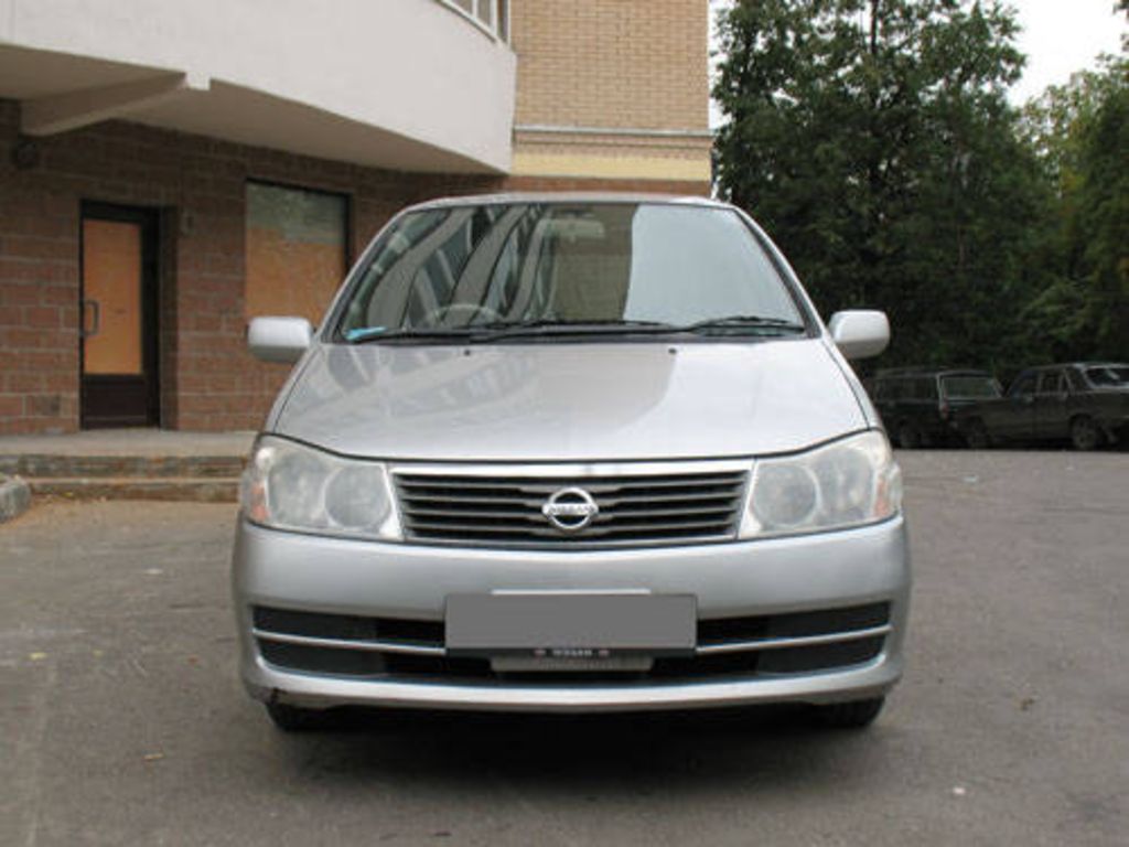 2001 Nissan Liberty