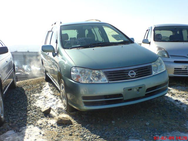 2001 Nissan Liberty