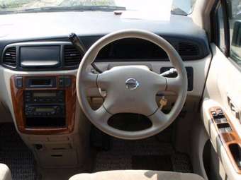 2002 Nissan Liberty Pictures