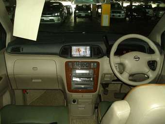 2003 Nissan Liberty Photos