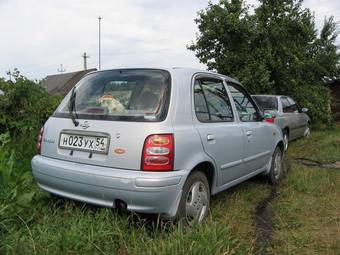 2001 Nissan March Photos