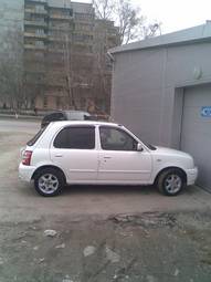 2001 Nissan March Photos