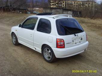 2001 Nissan March Photos