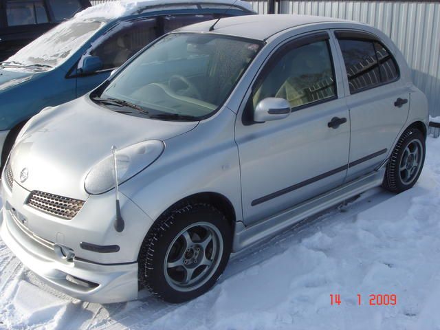 2003 Nissan March