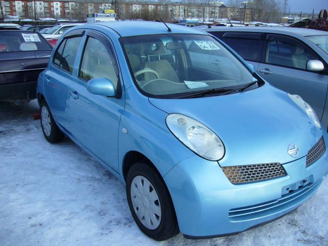 2003 Nissan March