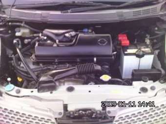 2003 Nissan March Pics