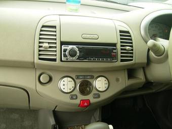 2003 Nissan March Photos