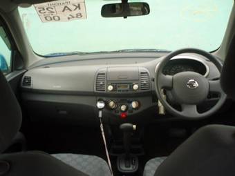 2003 Nissan March Pictures