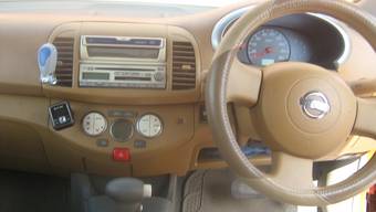 2003 Nissan March Pictures