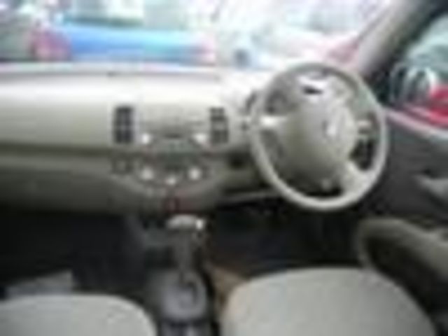 2004 Nissan March