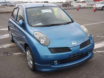 2004 Nissan March Images