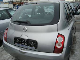 2004 Nissan Note Pictures