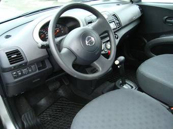 2004 Nissan Note Photos