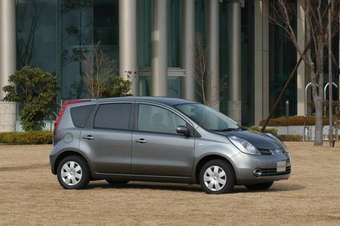 2005 Nissan Note