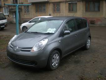 2005 Nissan Note Photos