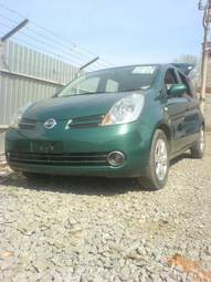 2005 Nissan Note Photos