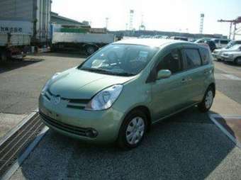 2006 Nissan Note Pictures