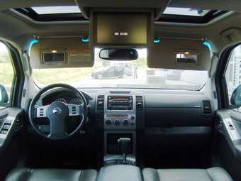2004 Nissan Pathfinder Pics