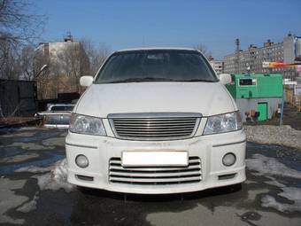 1999 Nissan Presage Pictures