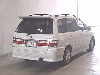 2001 Nissan Presage Pics