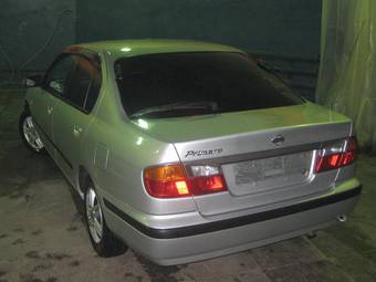 2000 Nissan Primera Pictures