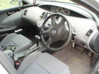 2002 Nissan Primera Images