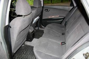 2002 Nissan Primera Photos