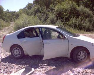 2002 Nissan Primera Photos