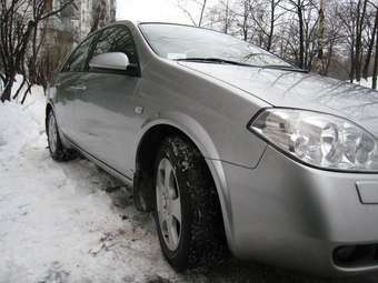 2003 Nissan Primera Pictures