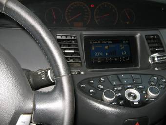 2004 Nissan Primera Photos