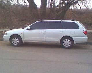 1998 Nissan Primera Wagon Photos