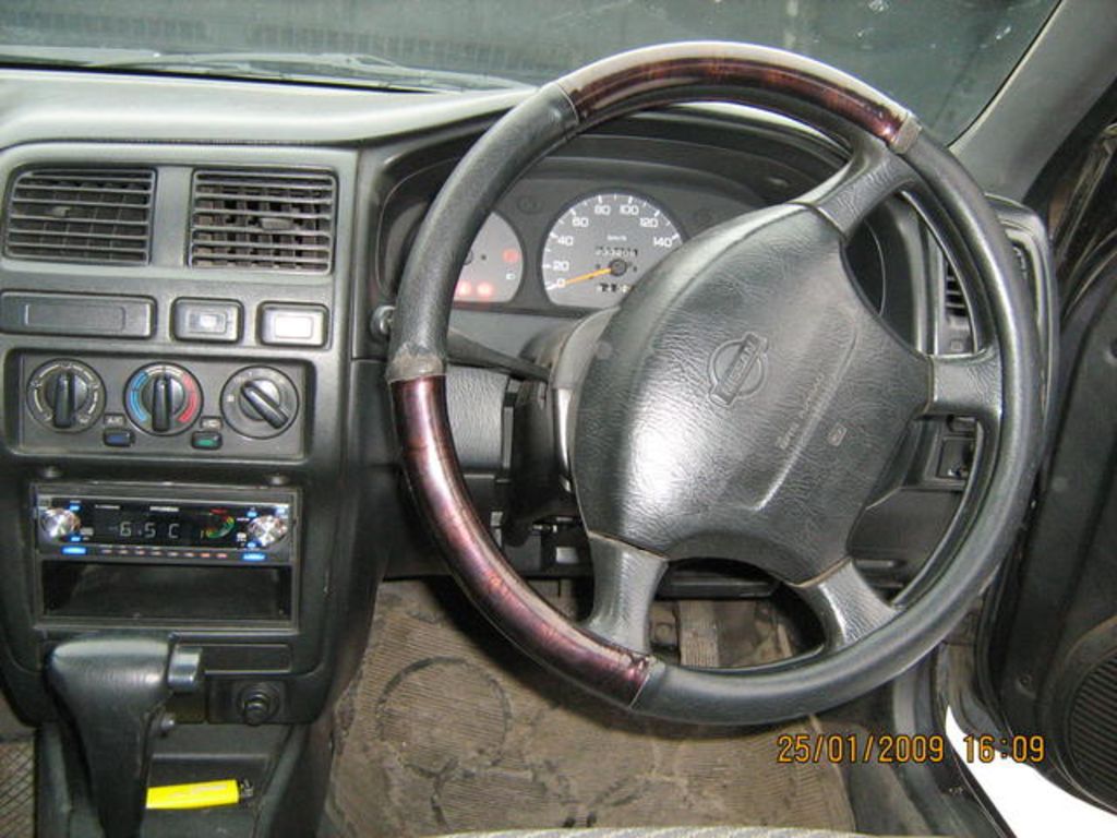 1996 Nissan Pulsar