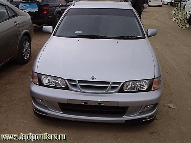 1998 Nissan Pulsar Photos